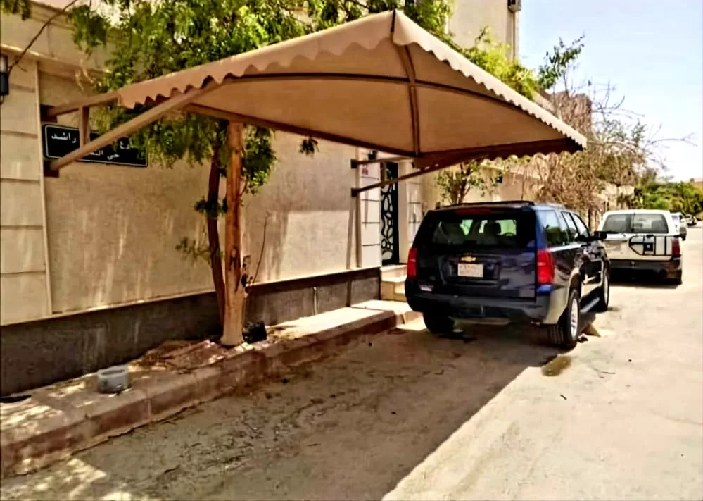 مظلات خارجية للسيارت
